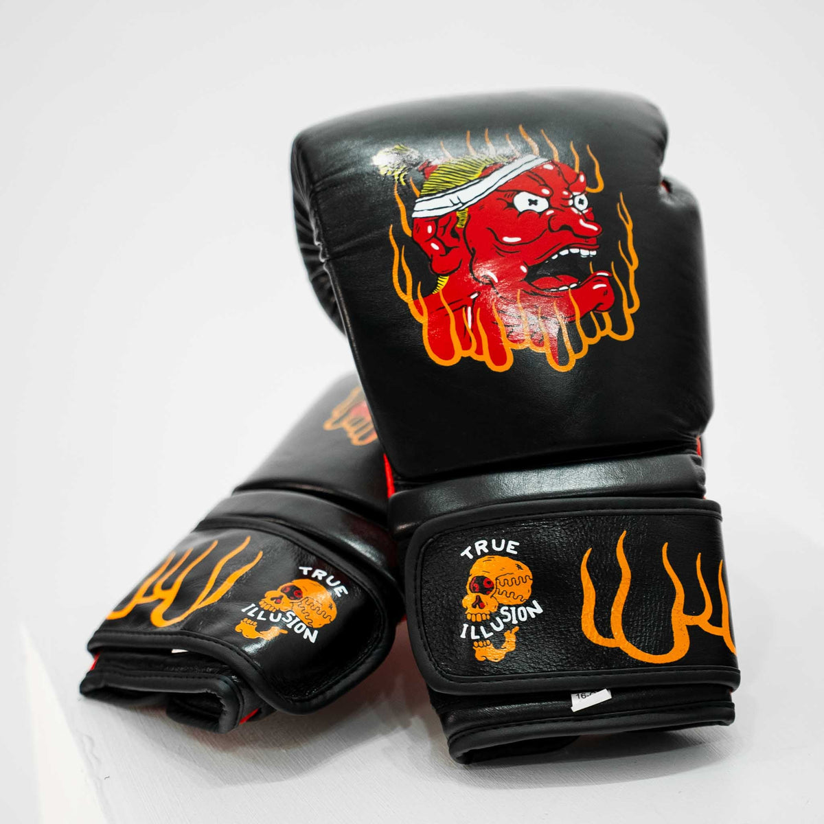 Demon - Vegan Leather Boxing Gloves - image 3
